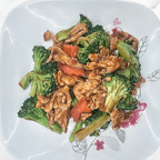 Best Chicken w. Broccoli 芥兰鸡 in Clarkston, MI